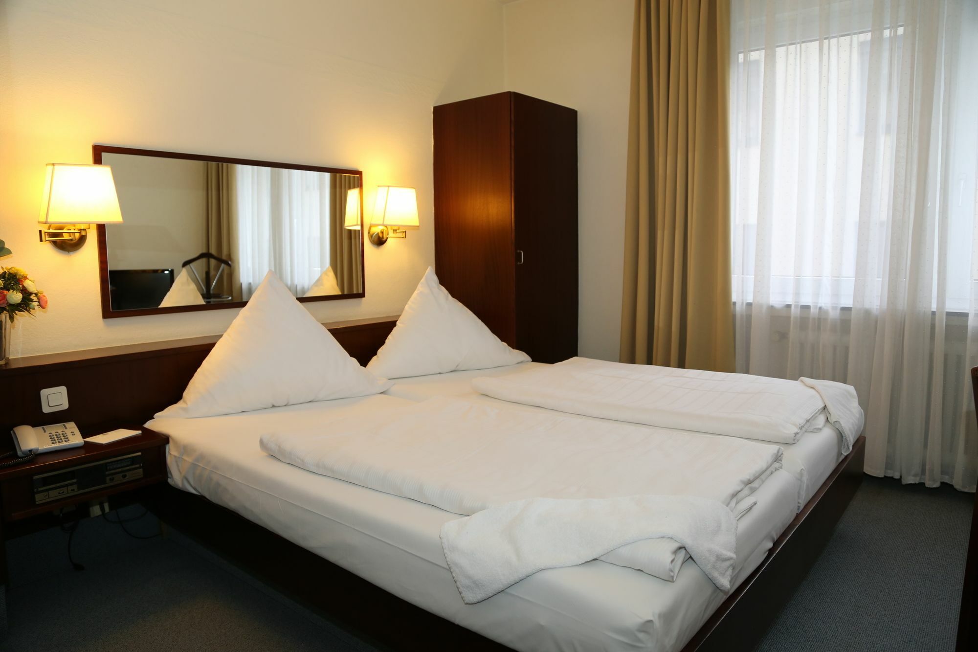 Hotel Loehndorf Bonn Zewnętrze zdjęcie